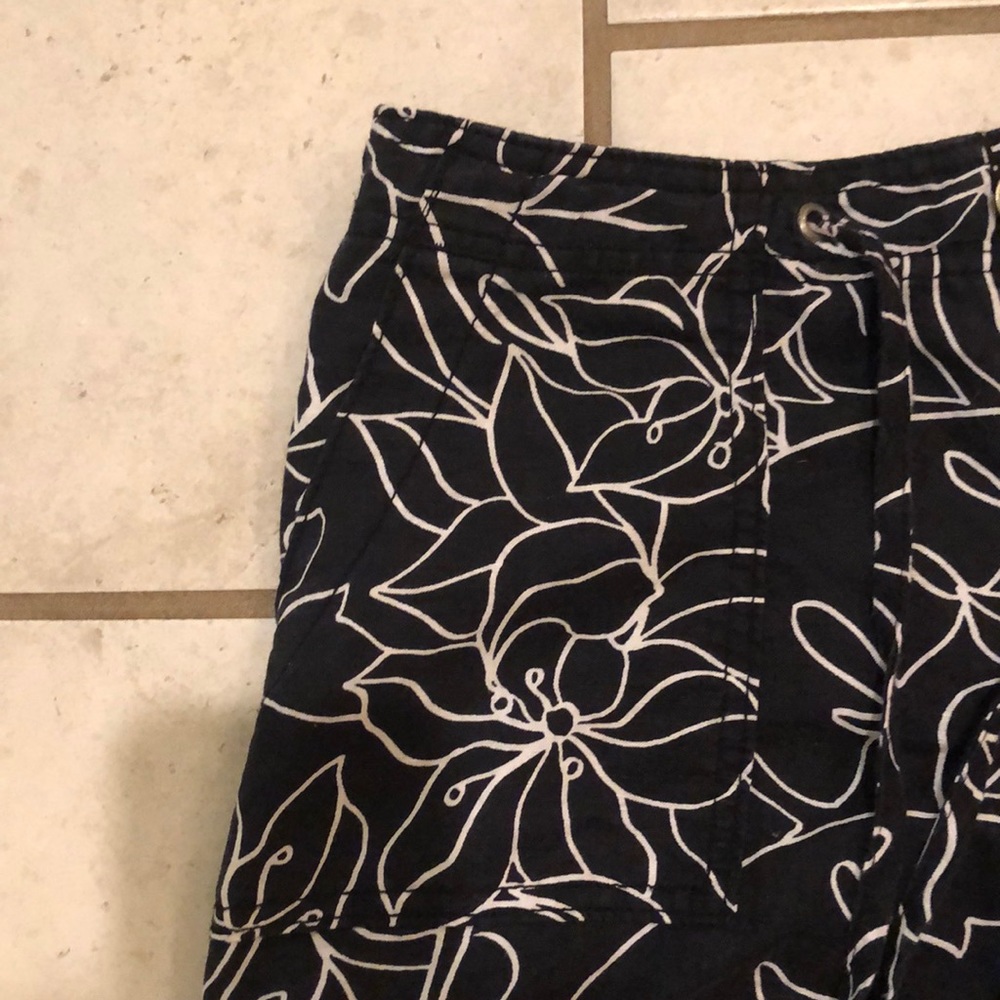 Patterned shorts - Picture 4 of 6